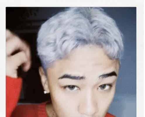 三代目JSB・ELLY、シルバーヘアにガラリイメチェン「かっこよすぎ」「何でも似合う」と話題に