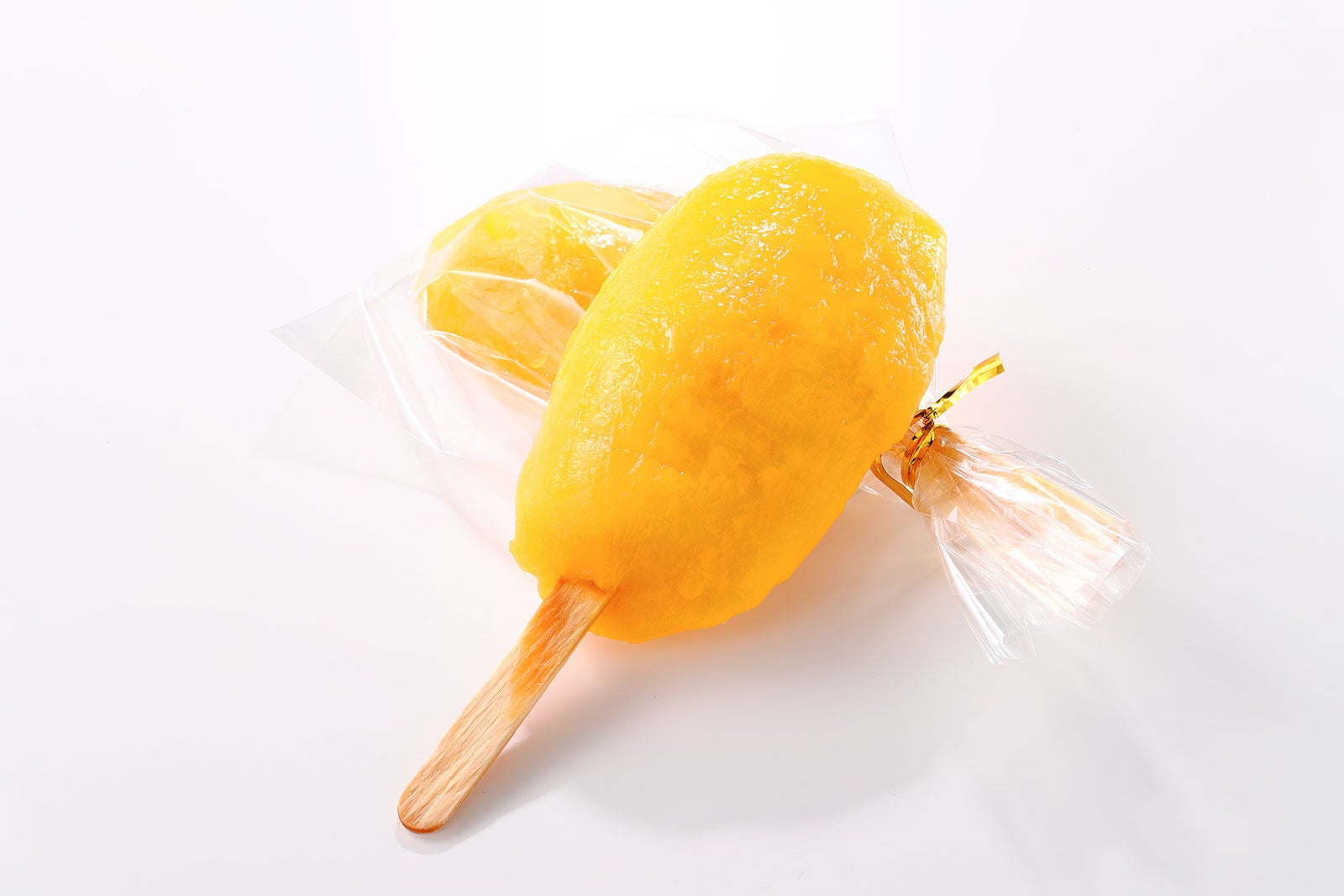 フローズンマンゴー300円（1本）／画像提供：LEGOLAND JAPAN