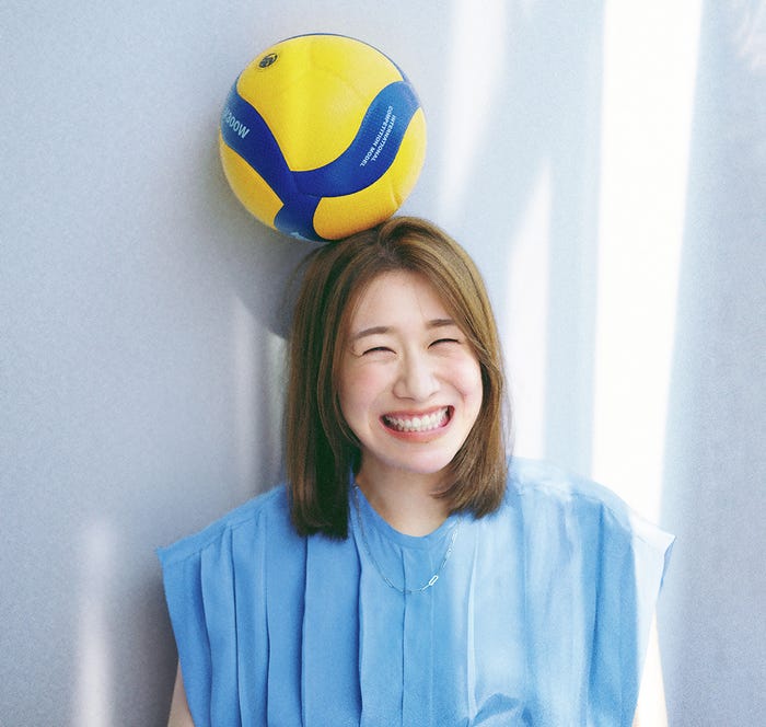 石川真佑選手(画像提供:小学館)