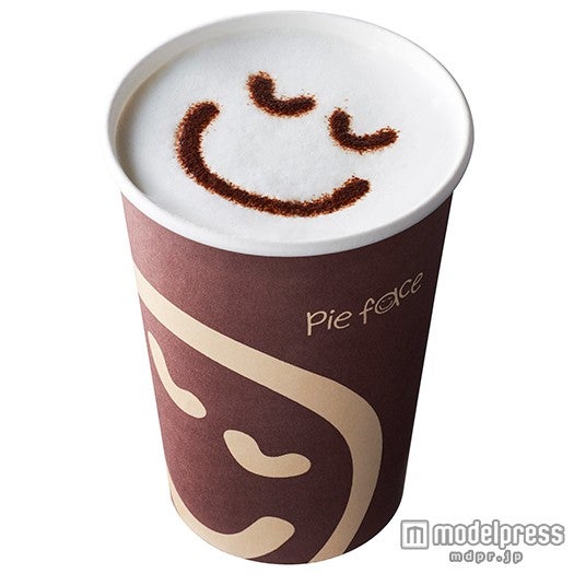 「パイフェイスラテ（ホット）」380円／画像提供：ダスキン