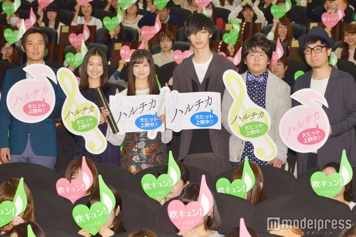 映画「ハルチカ」初日舞台あいさつの様子/小出恵介、恒松祐里、橋本環奈、清水尋也、前田航基、市井昌秀監(C)モデルプレス