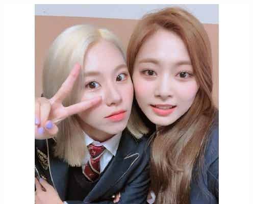 TWICEチェヨン&ツウィ、高校卒業 制服姿が「美しすぎる」と反響殺到