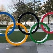 東京五輪で公開プロポーズ相次ぐ キス 涙も 愛の告白が話題 モデルプレス 東京五輪で公開プロポーズ相次ぐ キス 涙も 愛の告白が話題 モデルプレス