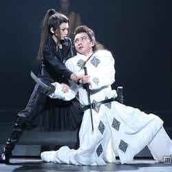 「シレンとラギ」の一場面