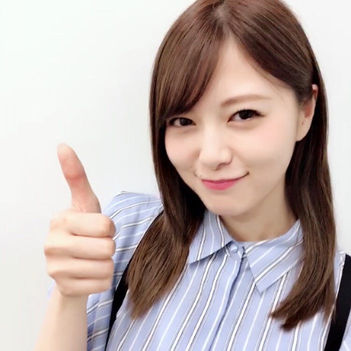 可愛すぎるサムズアップ(提供写真)