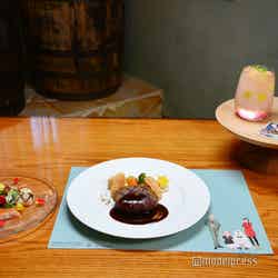 (C)モデルプレス