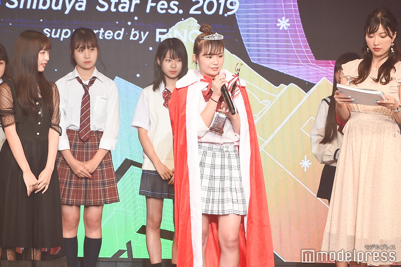 準グランプリ・ひなさん（C）モデルプレス