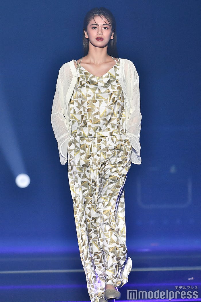 佐藤晴美(C)モデルプレス