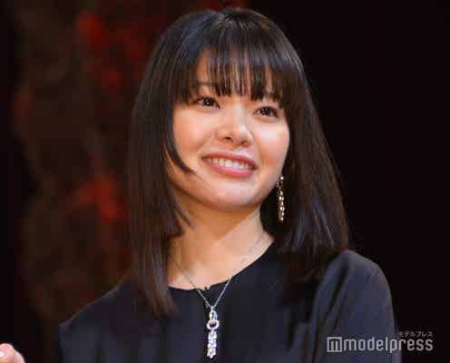岸井ゆきの“女優主演賞”受賞&作品が最多5冠達成 難しい役への挑戦で「2人で泣きました」<第77回毎日映画コンクール>