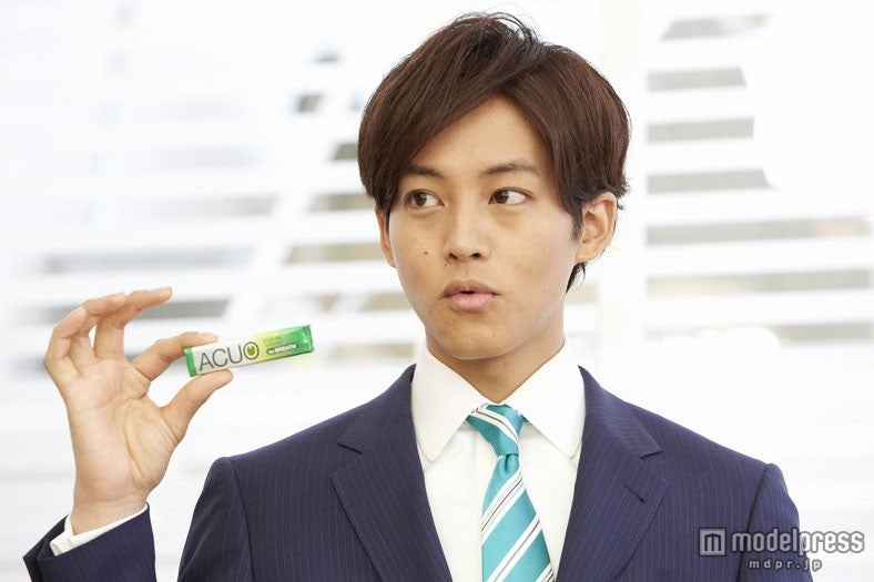 松坂桃李／新CM「息顔（いきがお）」編メイキングショット