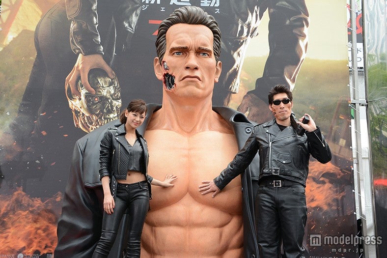 巨大シュワ型ターミネーター／西内まりや＆篠原信一