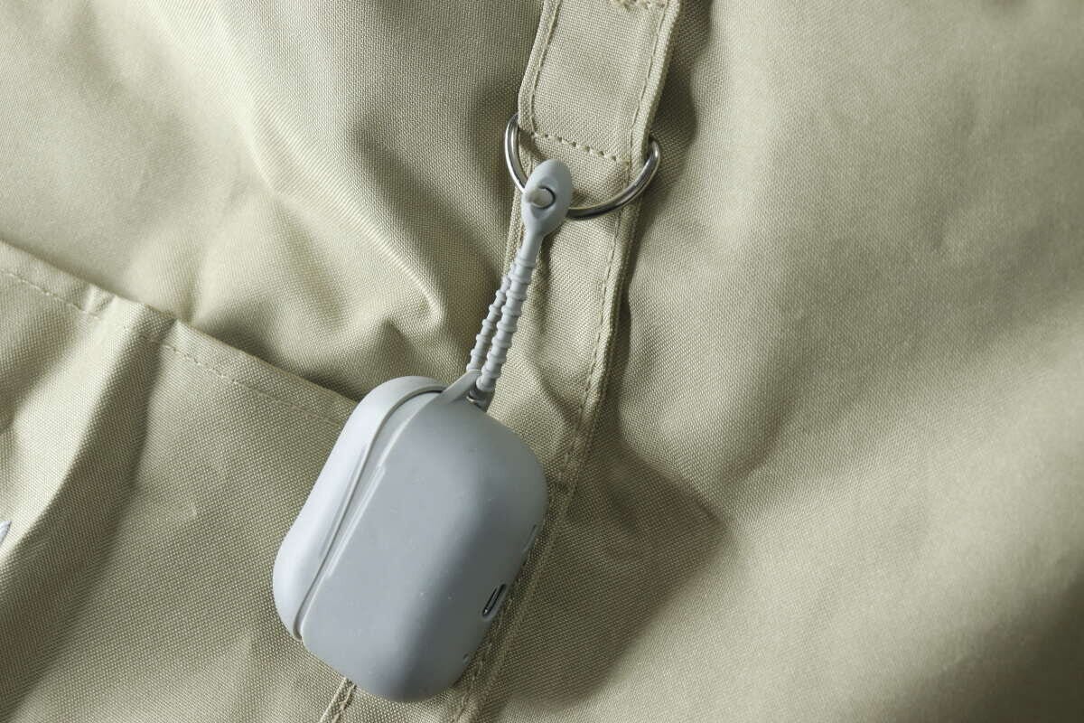 ダイソーのシリコーンケース（AirPods
