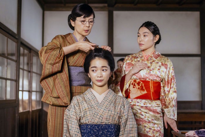 【風、薫る 第27回あらすじ】りん・直美ら、洋髪に変えさせられる