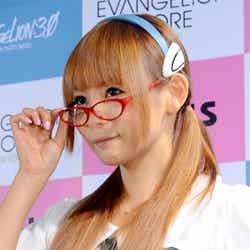 中川翔子(C)カラー