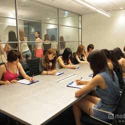 第2次選考の模様(C)TOKYO GIRLS COLLECTION 2013 A/W