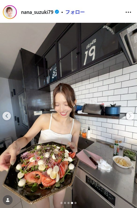 鈴木奈々Instagramより