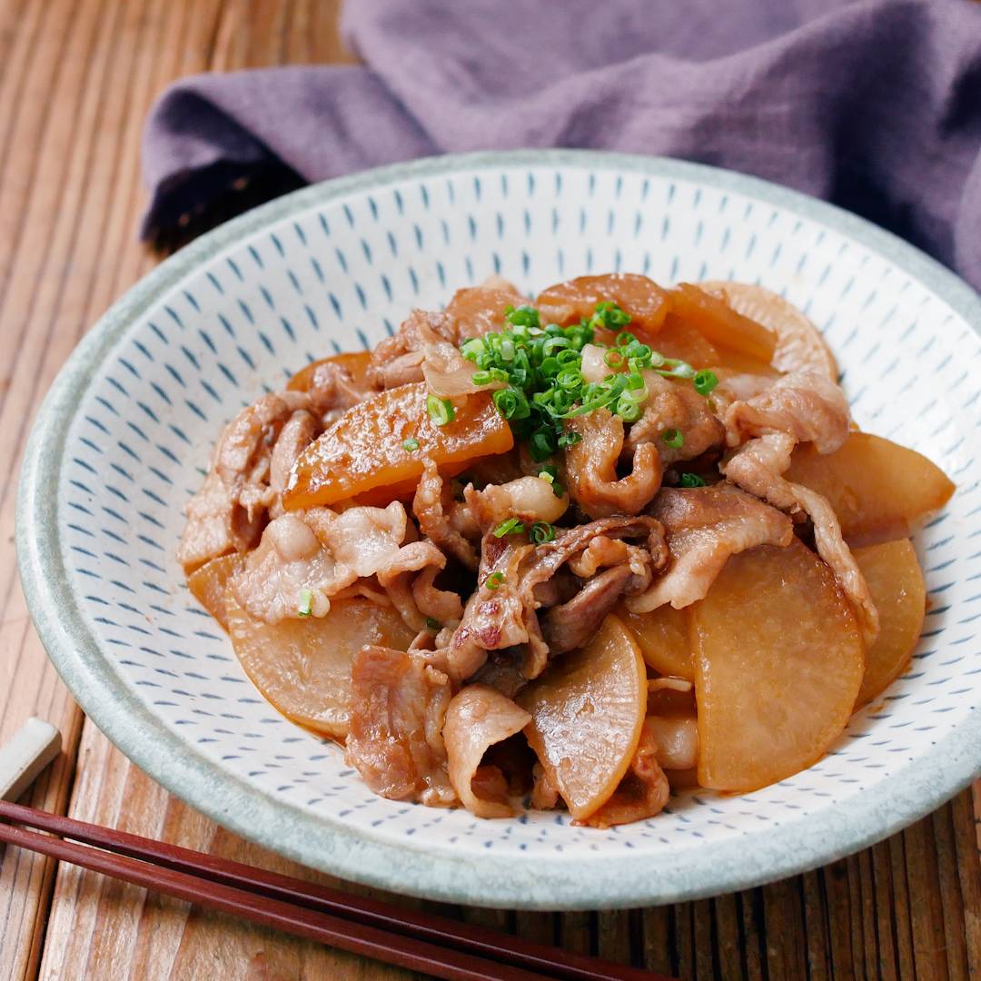 ケチャップが隠し味!豚バラ大根の生姜焼き