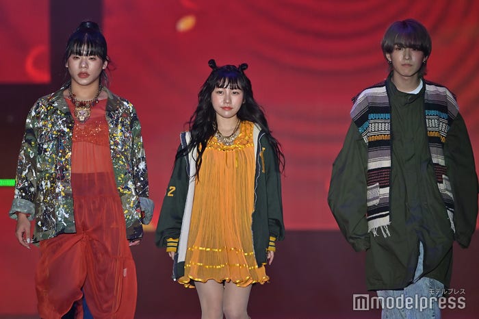 とうあ、ゆら、こま (C)モデルプレス