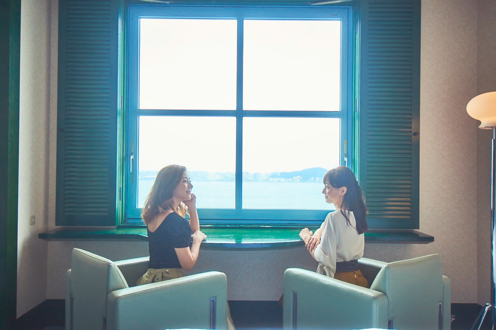 客室からはレトロな門司港の街並みが望めます（C）モデルプレス