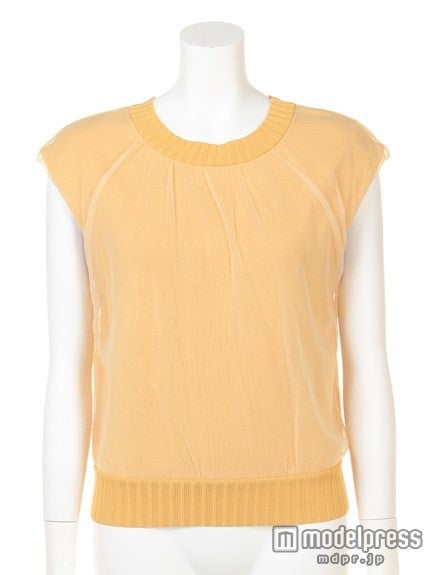 チュールノースリーブニット「Noela」9,180円(税込)