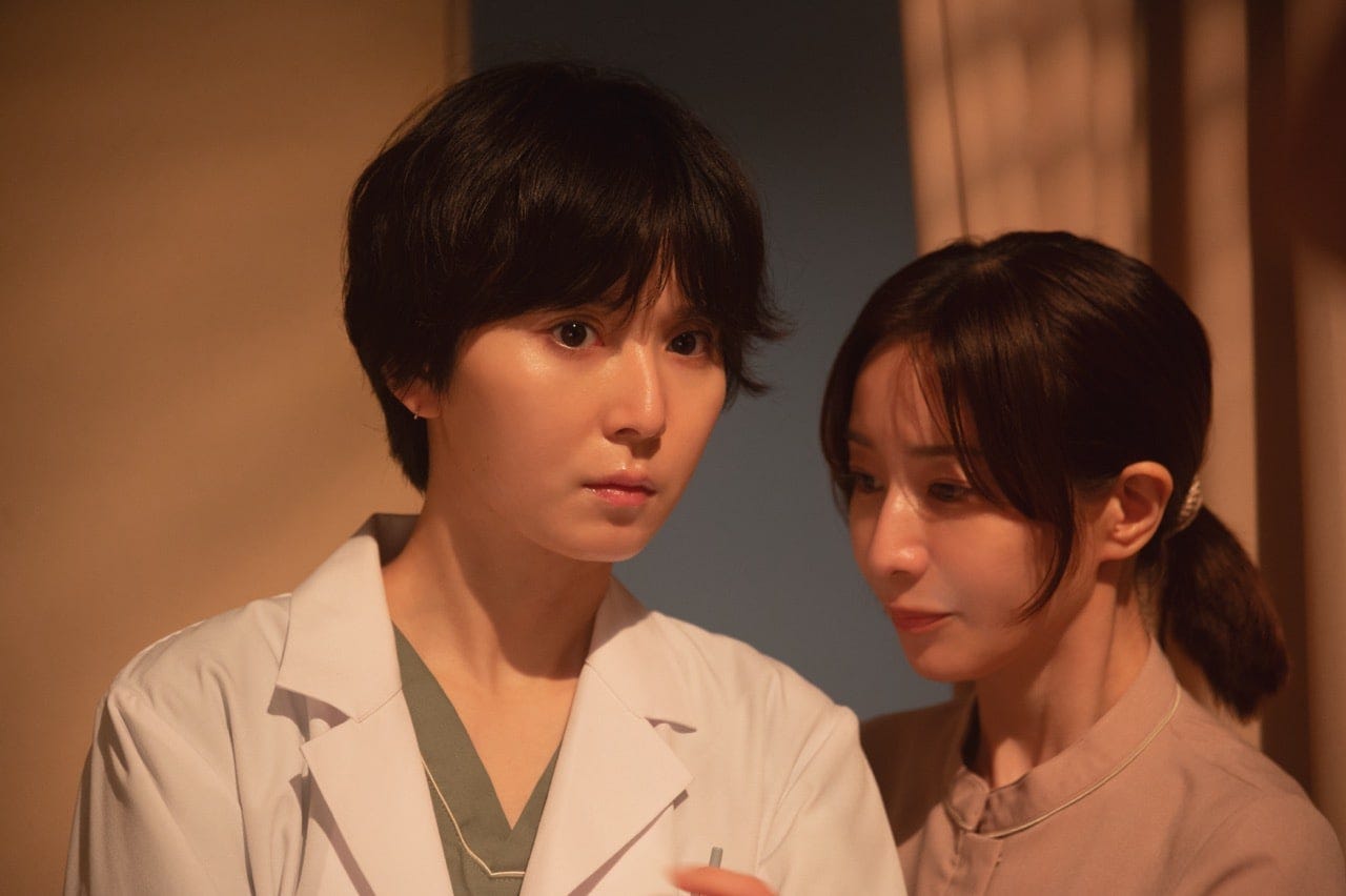 あることをきっかけに、文が想像もしていなかった真実が浮かび上がる