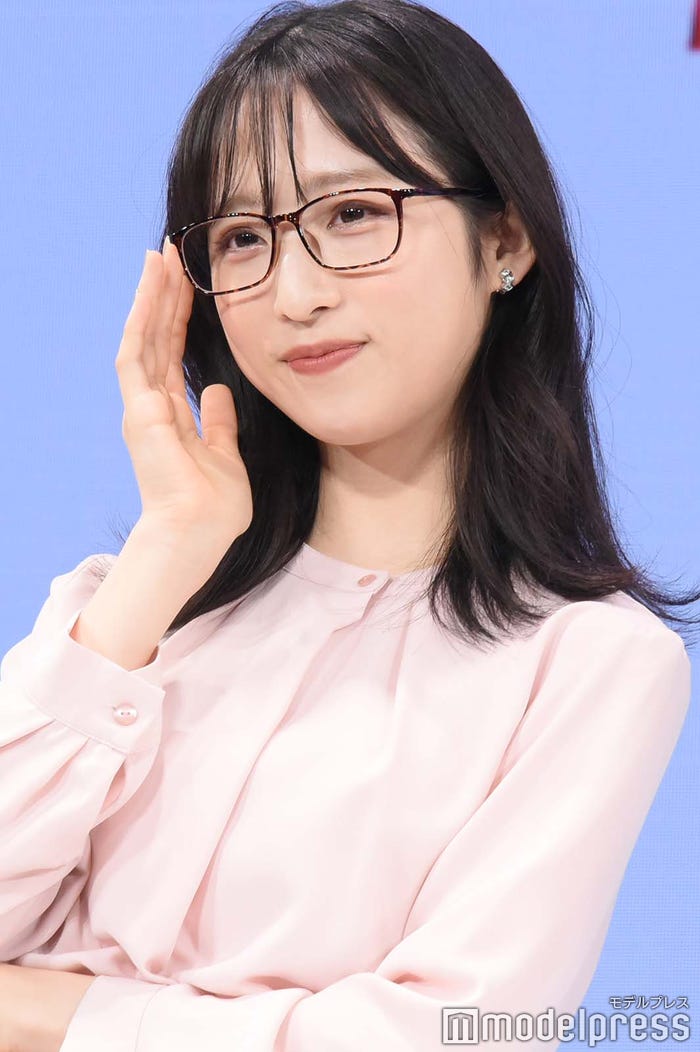 小栗有以 (C)モデルプレス