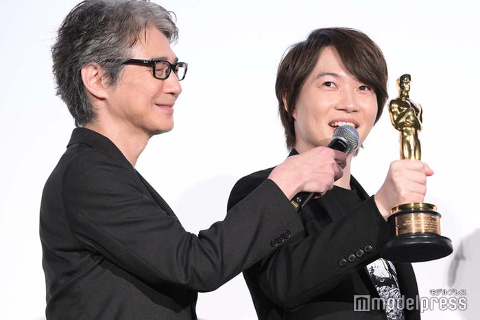 吉岡秀隆、神木隆之介(C)モデルプレス