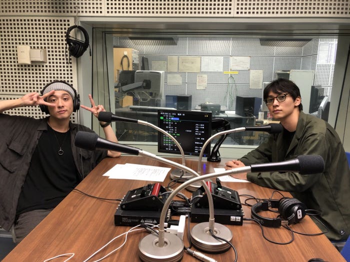 「渡部秀 アクターズ・レイディオ」に石井一彰(右)がゲスト出演(提供写真)