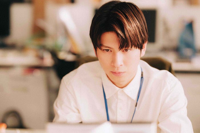 長谷川慎「恋をするなら二度目が上等」第2話より(C)「恋をするなら二度目が上等」製作委員会・MBS