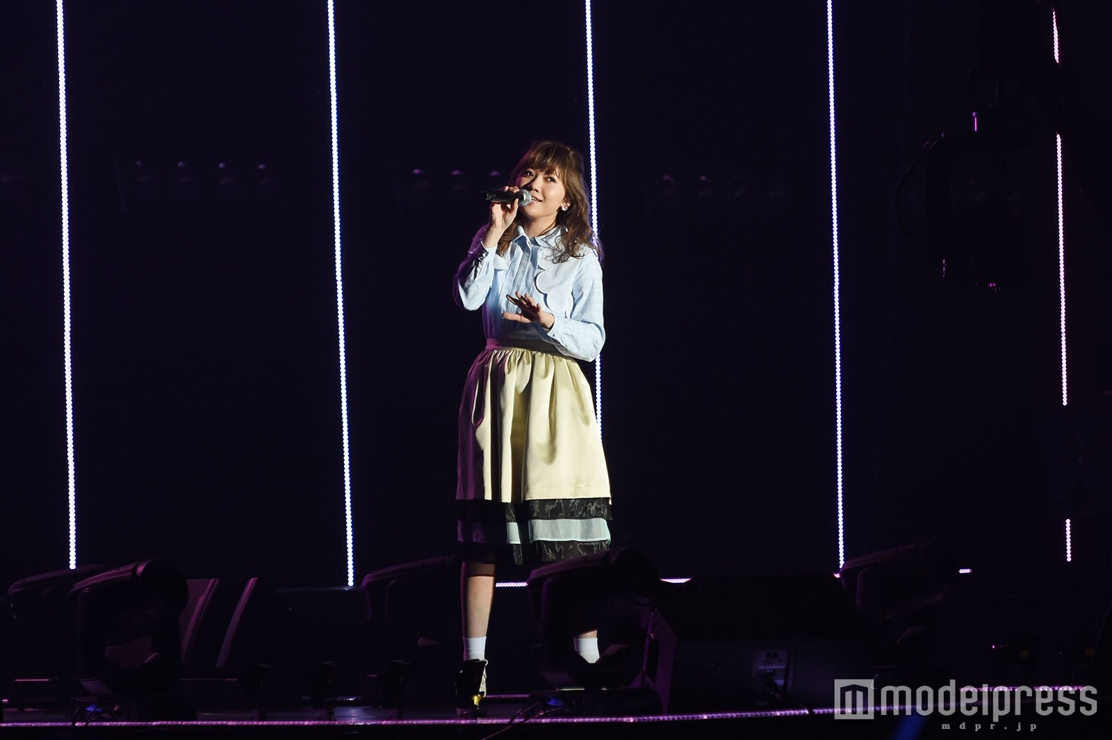 MACO、照れ笑いで「もっと言って！」 「LOVE」「恋心」…ラブソング満載のステージで魅了
