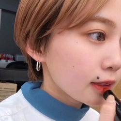最新トレンドの春カラーメイク、映えるのはどんなヘアカラー?