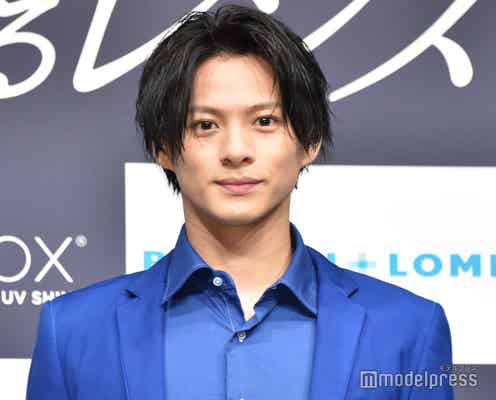King & Prince平野紫耀、黒髪ウェットヘアで登場 衣装説明で天然発言も