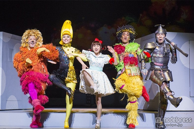 ミュージカル「ウィズ～オズの魔法使い～」公開リハサールの様子