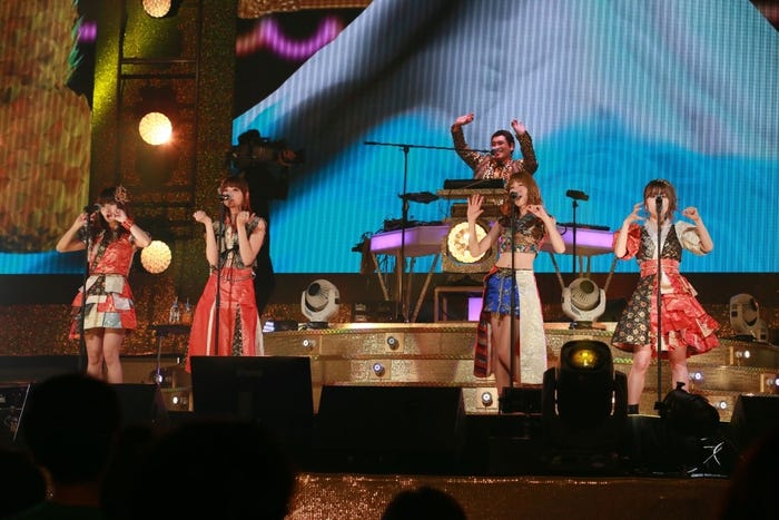 SILENT SIREN(写真提供:avex)