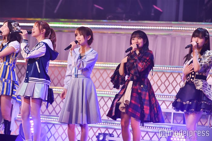 「第3回AKB48グループドラフト会議」でのパフォーマンス(C)モデルプレス