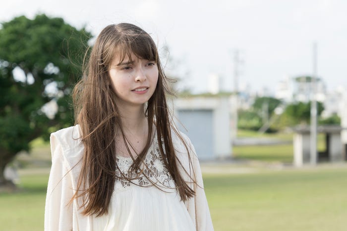 トミコ クレア(C)2019「小さな恋のうた」製作委員会