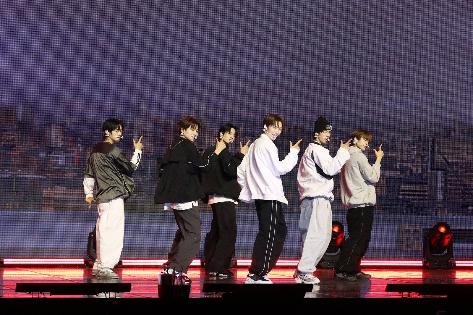 TWS（P）＆（C）PLEDIS Entertainment