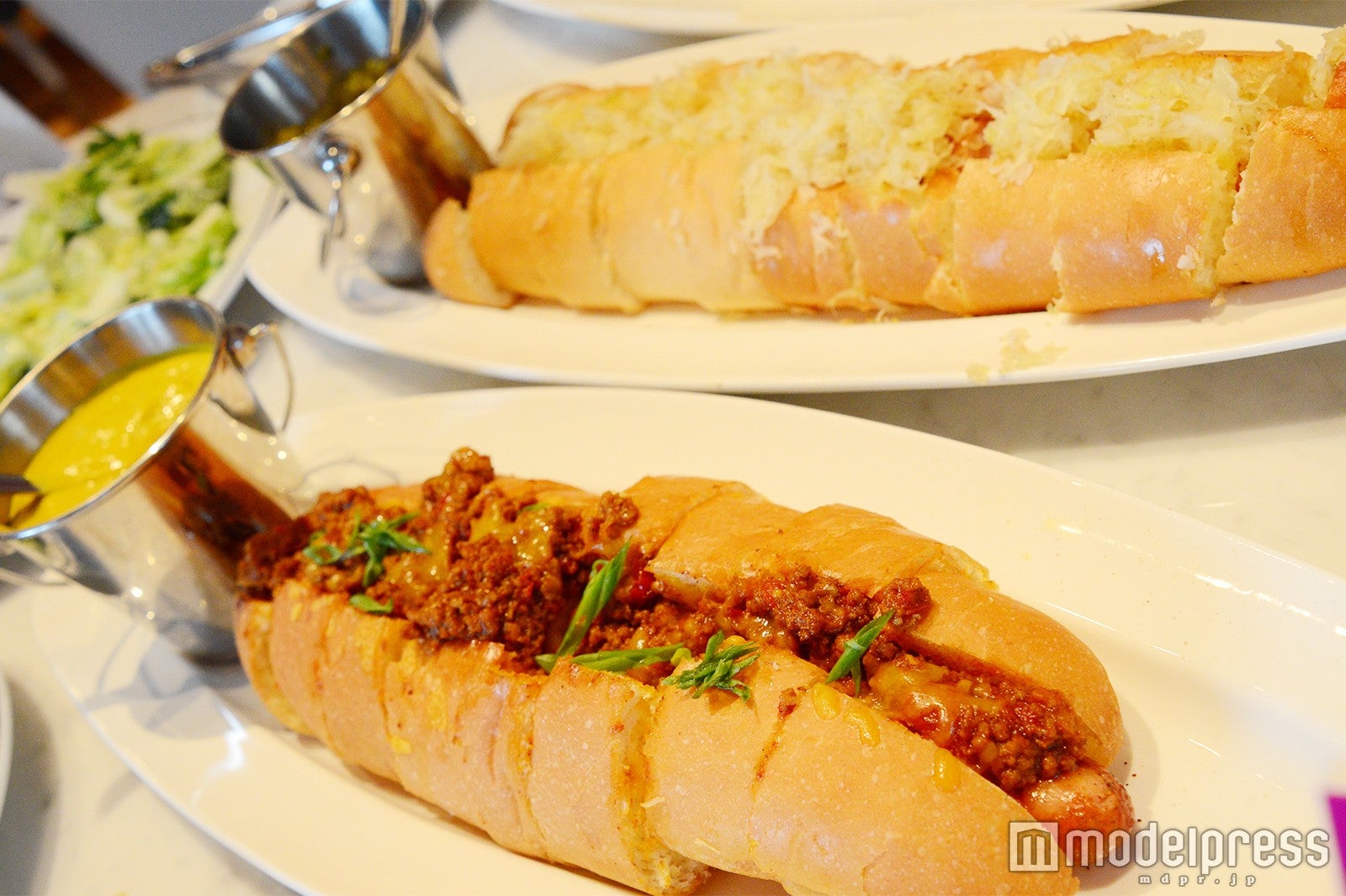 セレンディピティスリー（C）モデルプレス