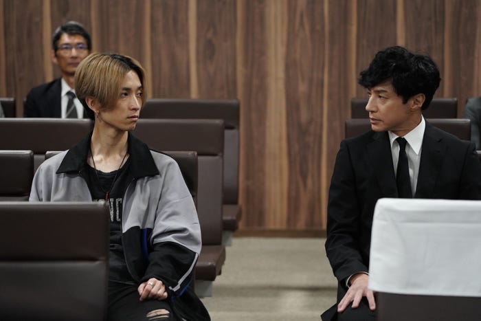 田中樹、東山紀之(C)テレビ朝日