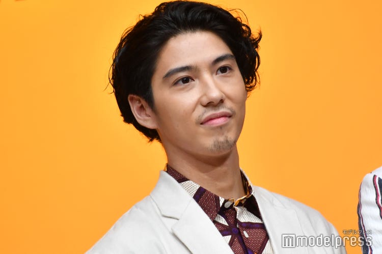 賀来賢人 タイプの女優告白 たぬき顔が好き モデルプレス 賀来賢人 タイプの女優告白 たぬき顔が好き モデルプレス