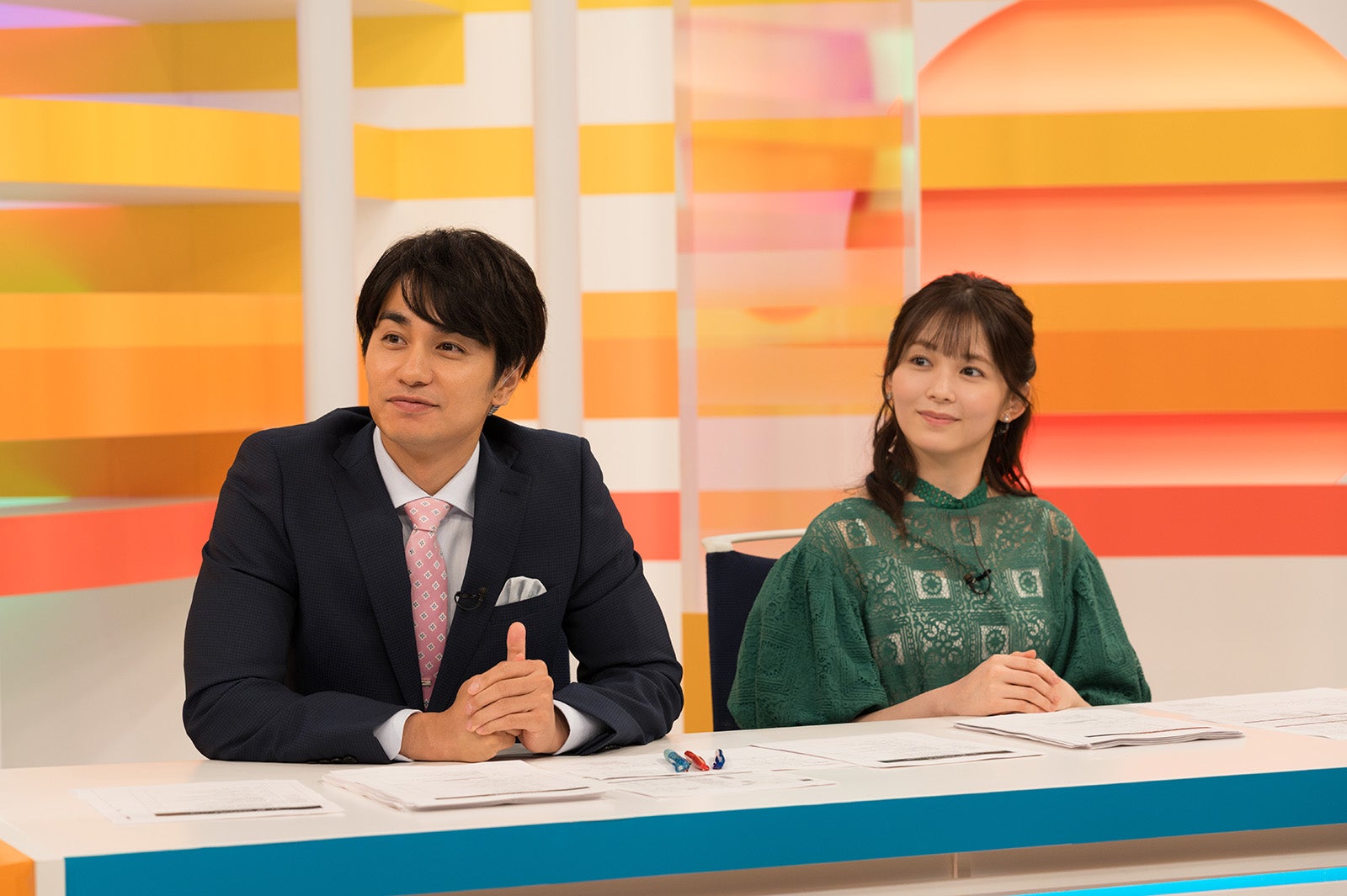 中村蒼、久間田琳加／Netflixシリーズ「SとX」（提供写真）