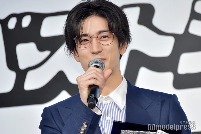 中島裕翔、“平成最後”のベストジーニストに笑顔がとまらない(C)モデルプレス
