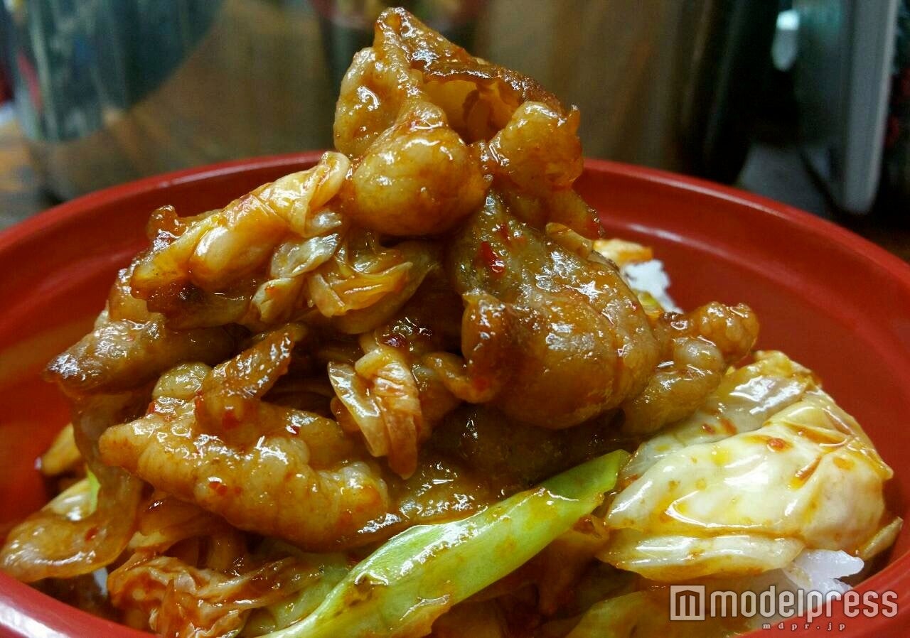 名物ミックスホルモン