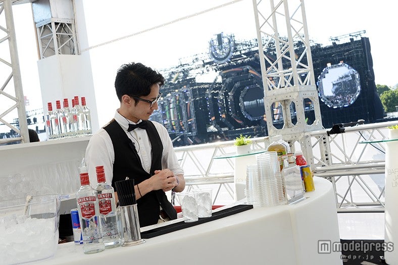 バロックジャパンリミテッドのタワーブース2FはVIP専用のラウンジ