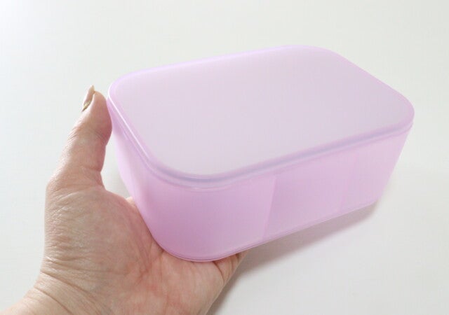 お弁当箱…？ではありません！「こういうのありがたい♡」ある機能付きの100均収納ボックス