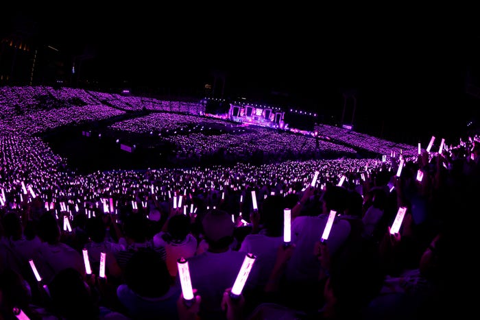 乃木坂46(C)乃木坂46LLC