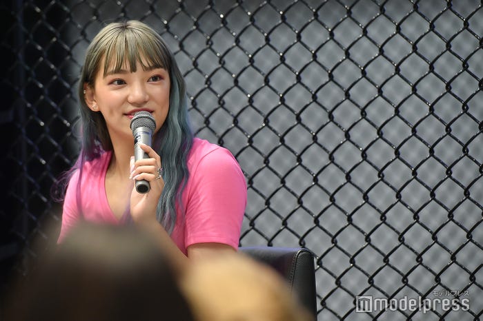 須田アンナ(C)モデルプレス