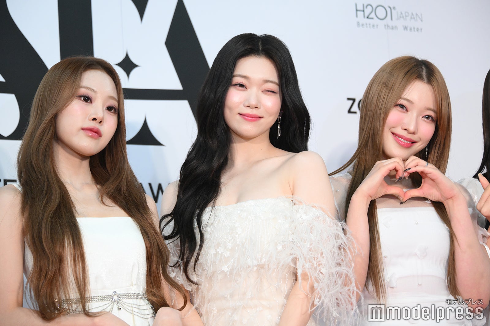 Billlie／（左から）ション、ツキ、ハラム（C）モデルプレス