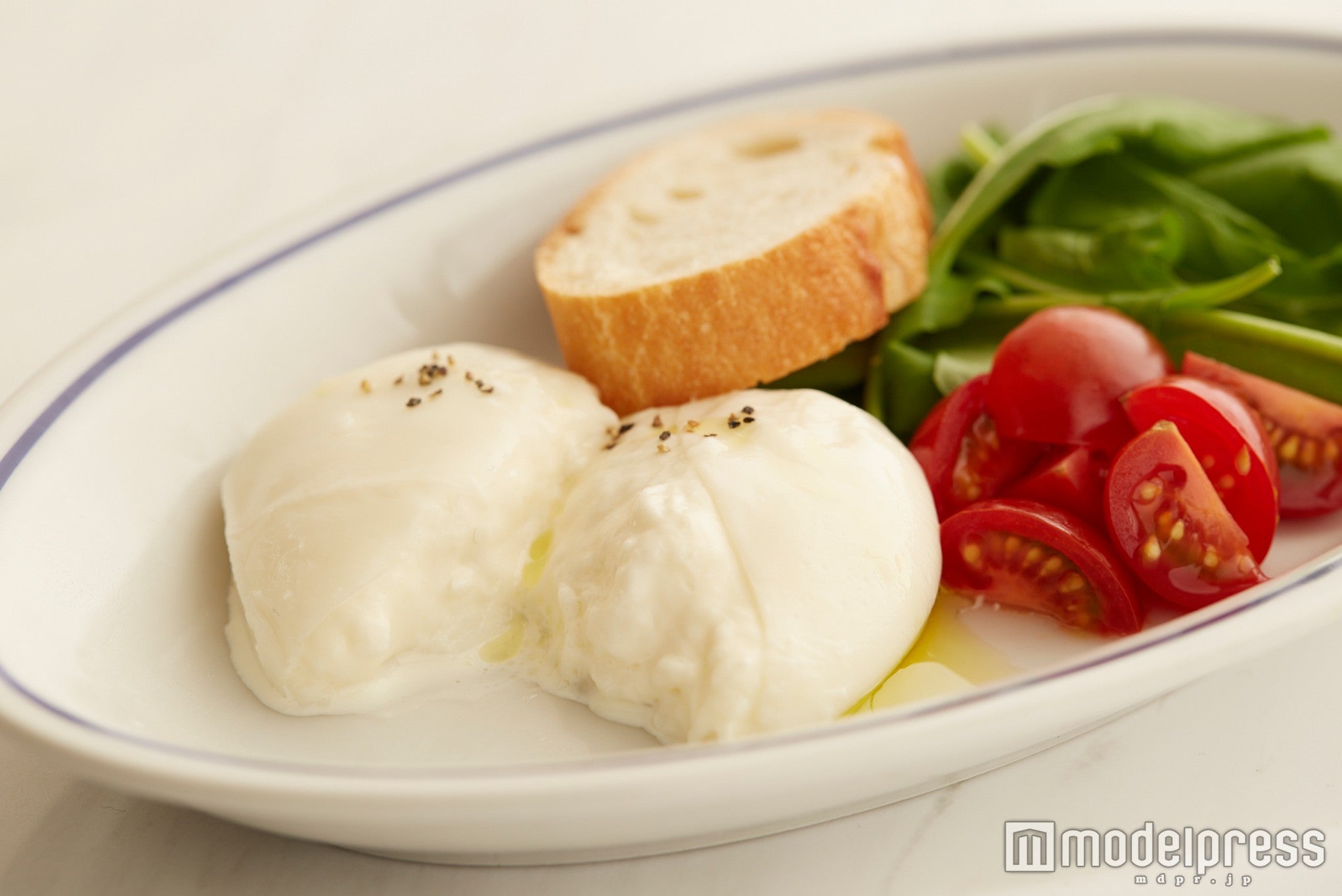 「チェリートマト＋バジルペースト」￥1，200／画像提供：：ルミネ