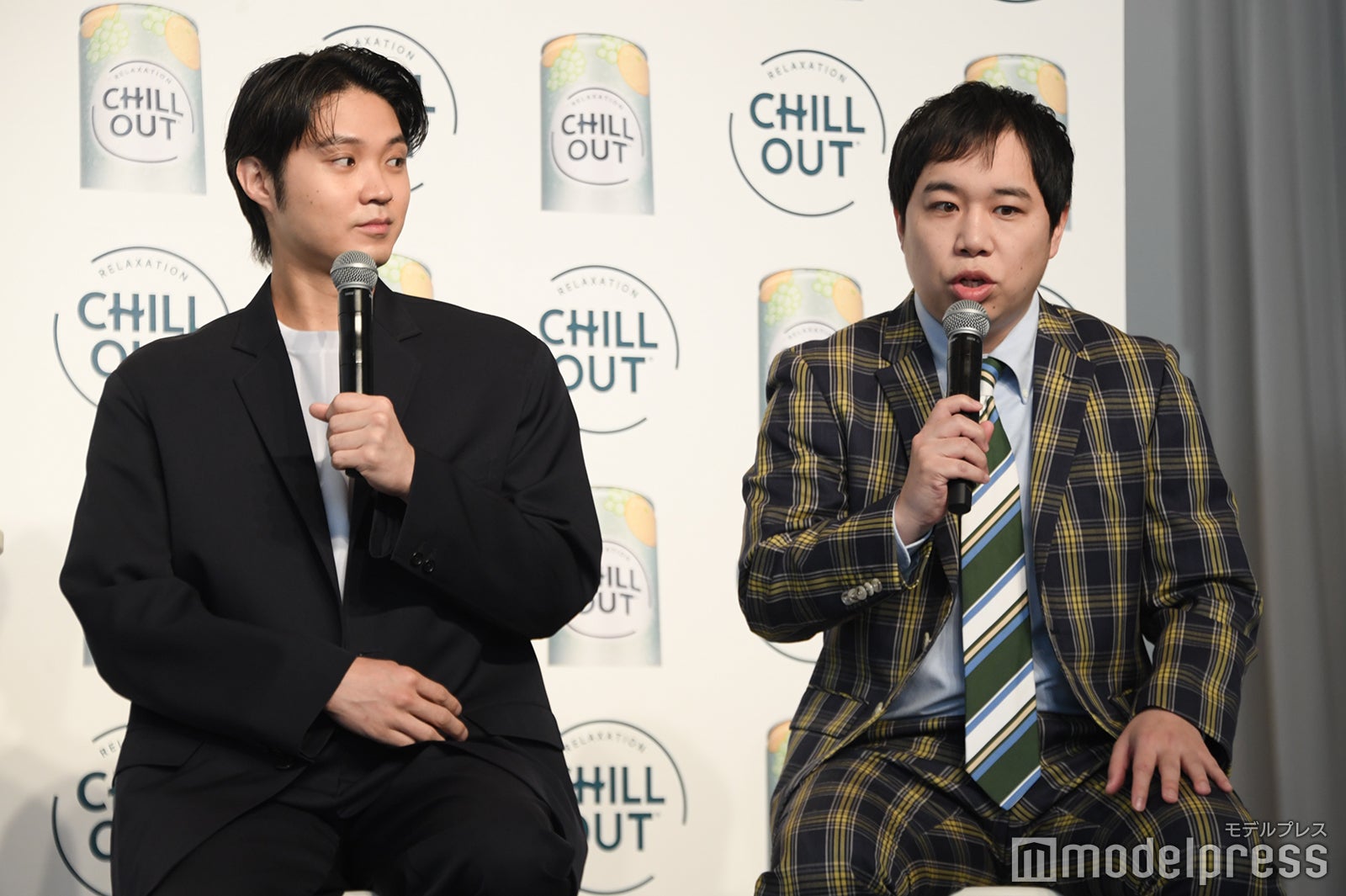 磯村勇斗、せいや（C）モデルプレス